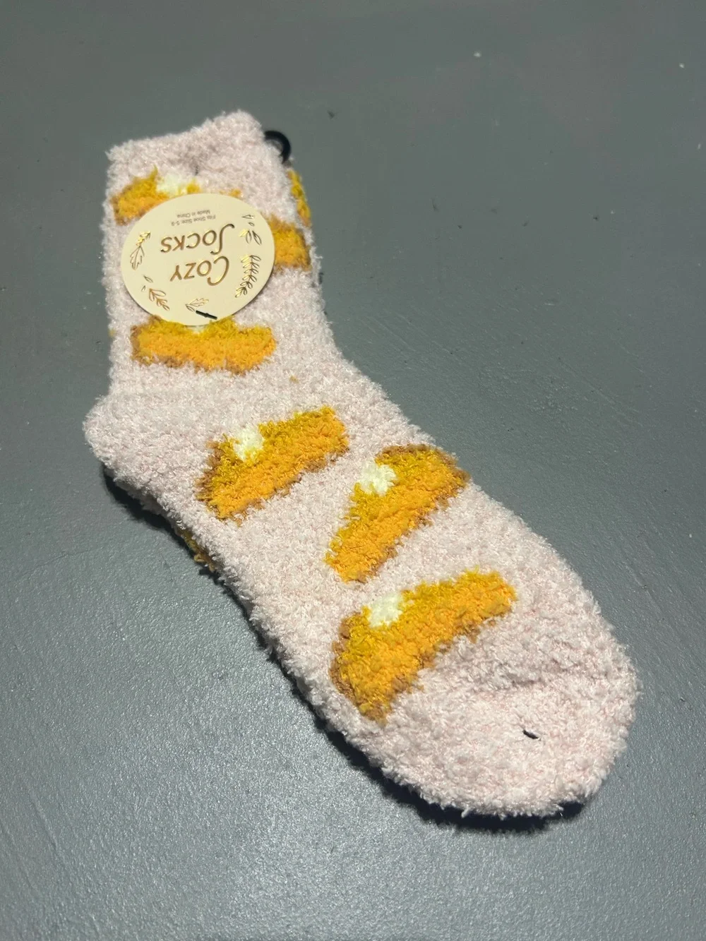 (NWT) Cozy Fuzzy Soft Socks